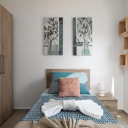 Appartamento Modern 2br Stylish With 2 Balconies - Close To St Julian's & Sliema & Yacht Marina *