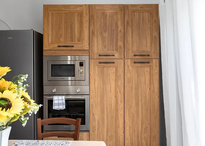 Modern 2br Stylish With 2 Balconies - Close To St Julian's & Sliema & Yacht Marina *