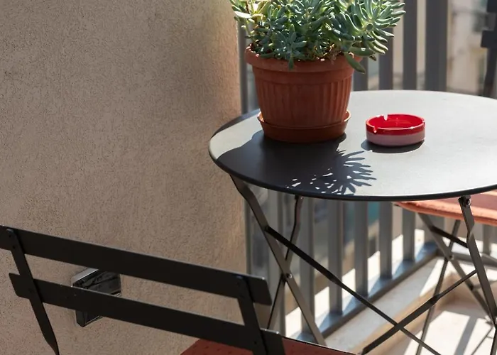 Modern 2br Stylish With 2 Balconies - Close To St Julian's & Sliema & Yacht Marina Апартаменты