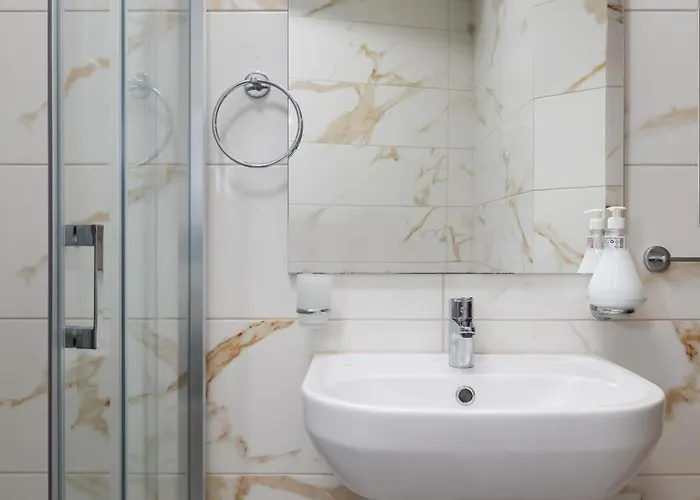 Modern 2br Stylish With 2 Balconies - Close To St Julian's & Sliema & Yacht Marina Апартаменты *